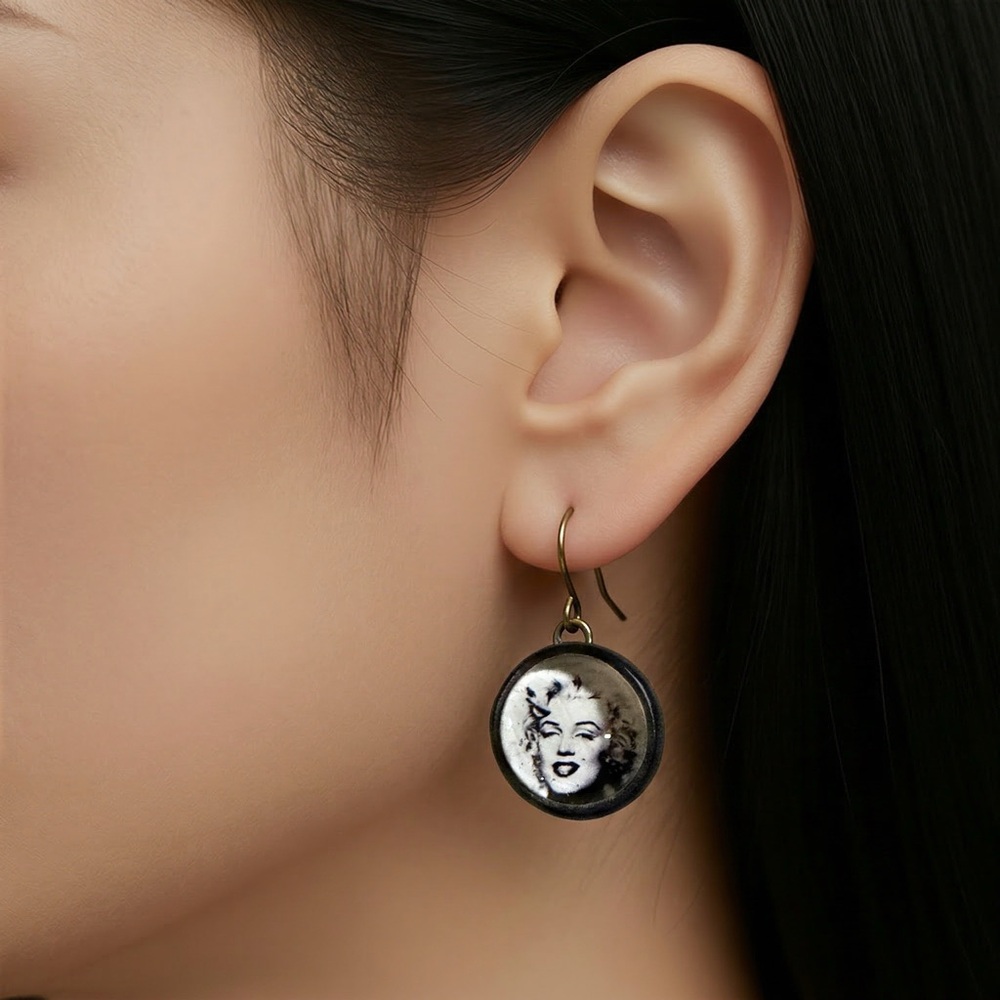 Handcrafted Retro Black Drop Marylin Monroe Glass Magnified Earrings